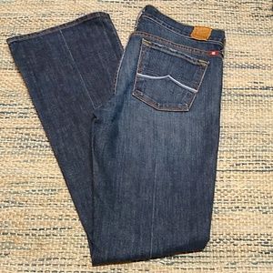 Lucky Brand Zoe Boot cut jeans, dark blue Sz 4-27